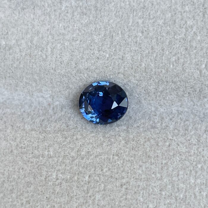 Natural Blue sapphire 1.06 crt