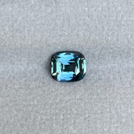 Natural Teal sapphire, 1.42 crt