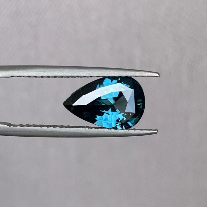 This 2.54 carat Teal Sapphire is well cut to bring out the best colour and luster, and has a perfect colour blend