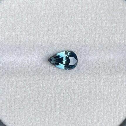 1.43 crt teal Sapphire/ Custom Engagement Ring/ Pear cut Sapphire/ hand made ring/ Jewellery Supplies/ earth mined/ Multi Colour Sapphire