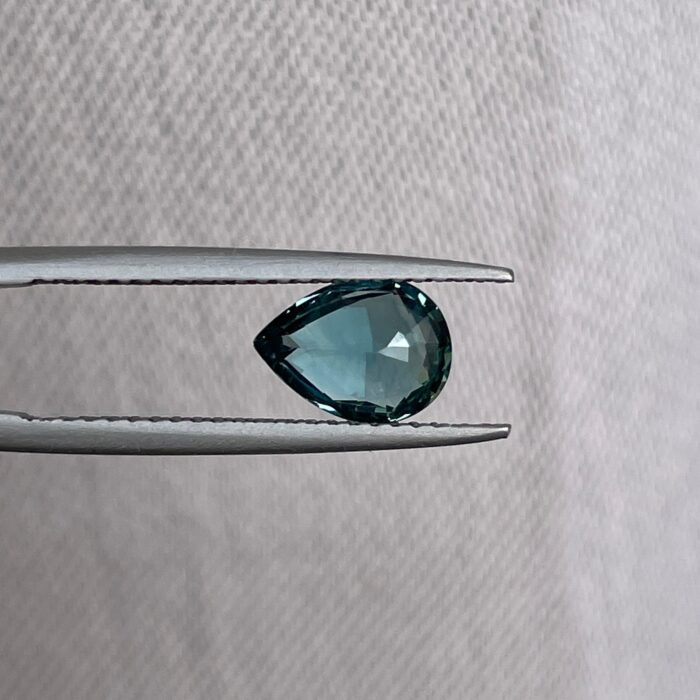 1.53 Carat Teal Sapphire Pear cut. VVS Clean - NASHGEMS