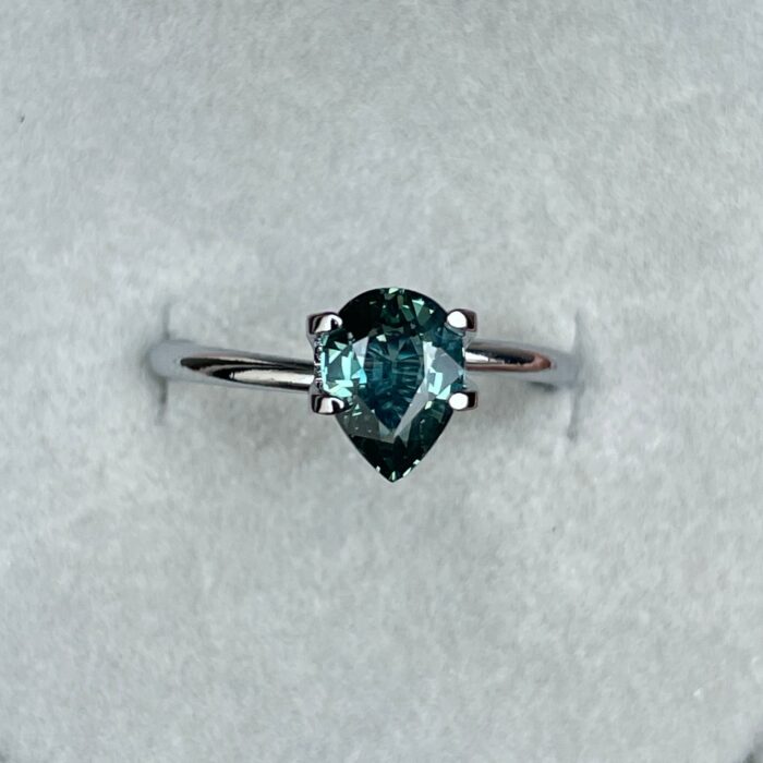 1.53 Carat Teal Sapphire Pear cut. VVS Clean - NASHGEMS
