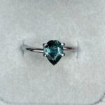 1.53 Carat Teal Sapphire Pear cut. VVS Clean