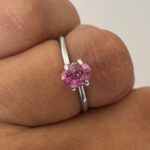 1.08 crt, Natural Flamingo Pink Sapphire, Ceylon Pink Sapphire Loose Oval Gemstone, Jewelry & Ring Making - Image 9