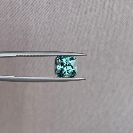 Teal sapphire 1.69 crt