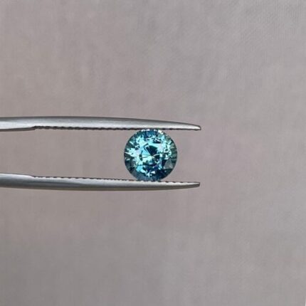 Natural Teal sapphire, 1.55 crt