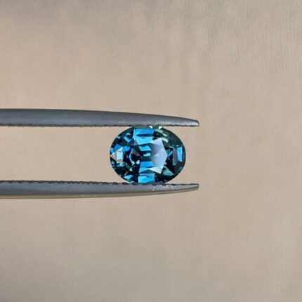 Teal sapphire Oval cut, 1.12 crt Bora Bora Natural teal sapphire