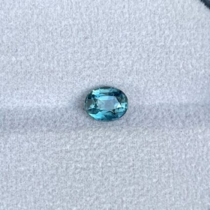 5.50 x 7.00 mm heated 1.38 crt Green Oval Cut sapphire AAAAA+ VVS Loose GEMSTONE