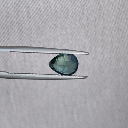 Certified 1.37ct Natural heated Teal Colour Sapphire loose - NASHGEMS