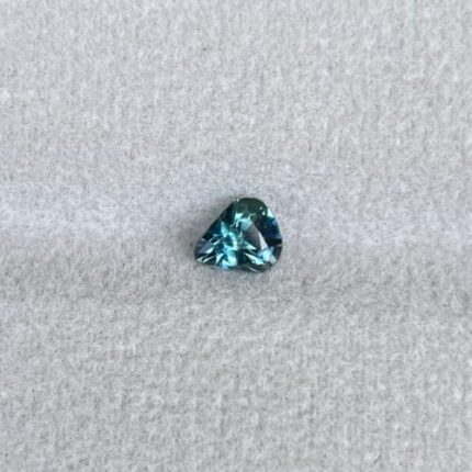 Natural Teal Sapphire 0.54 CT, Teal Sapphire Engagement Rings, Green Sapphire, Wedding Rings, Parti Sapphire, Pear Cut Gemstones