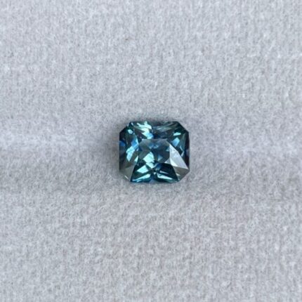 1.76 Carat Teal Sapphire Radiant cut. VVS Clean