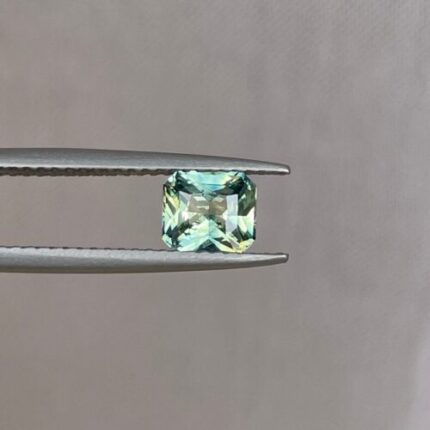 Radiant cut Greenish blue sapphire, 1.00 crt.