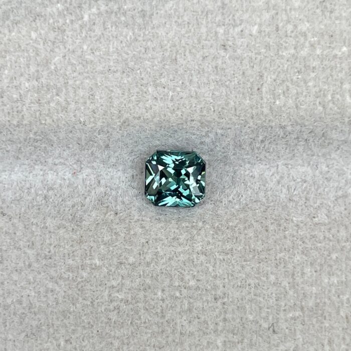 Greenish blue sapphire, 0.79 crt.
