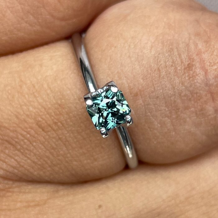 Greenish blue sapphire, 0.79 crt.