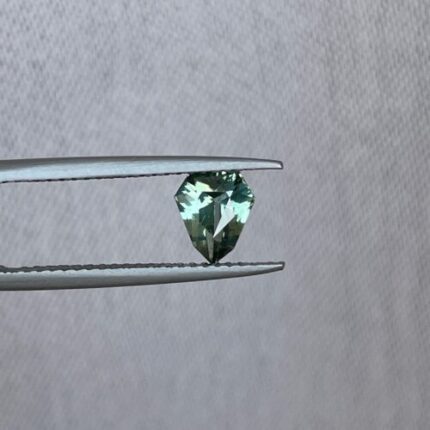 Natural green Sapphire 1.12 CT, Parti Sapphire, Fancy Cut Green Sapphire, Engagement Rings, Wedding Rings, certified stone, Montana Sapphire