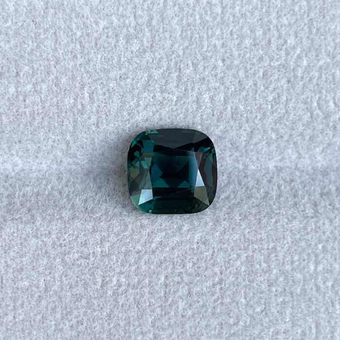 3.04 Green Natural Sapphire, Emerald Green Sapphire