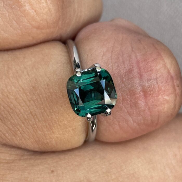 3.04 Green Natural Sapphire, Emerald Green Sapphire