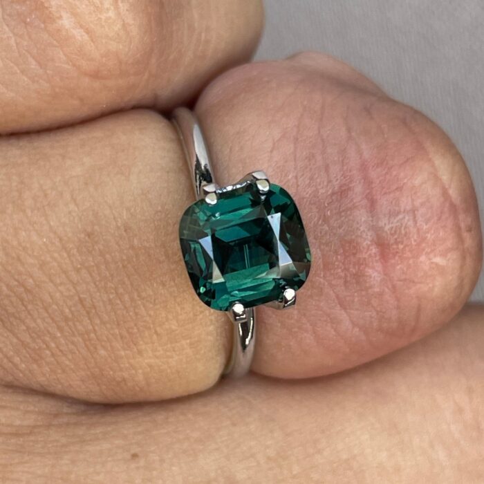 3.04 Green Natural Sapphire, Emerald Green Sapphire
