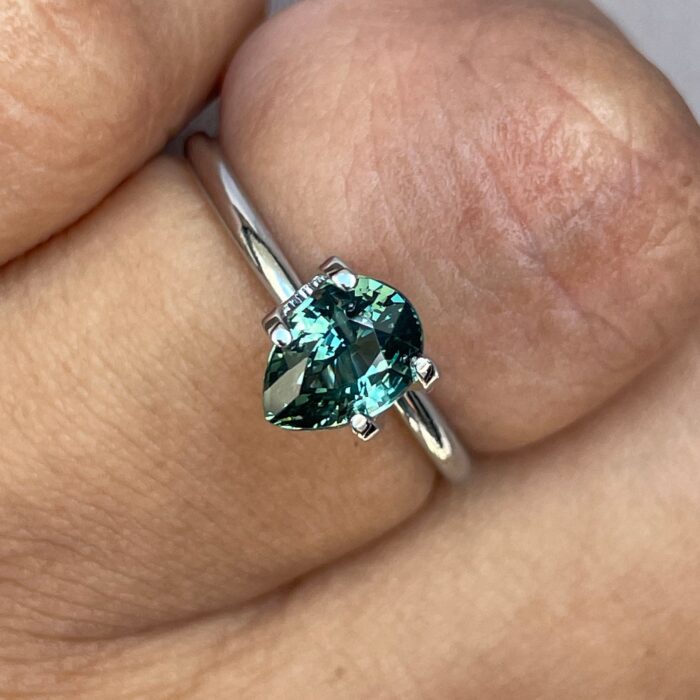 Teal sapphire stone, Unmounted Eurasian Teal sapphire 1.40 crt. Stone for Engagement Ring