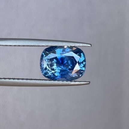 Natural earth mined Blue sapphire. 3.16 crt